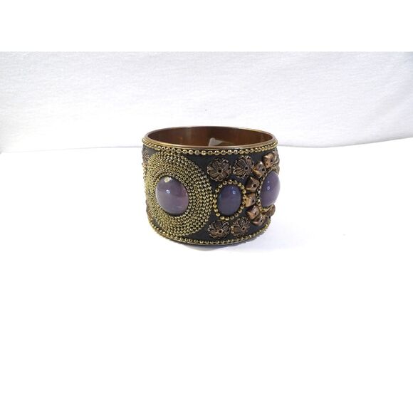 Brass purple beaded wide bangle bracelet, 8" length, missing stone - Picture 3 of 11